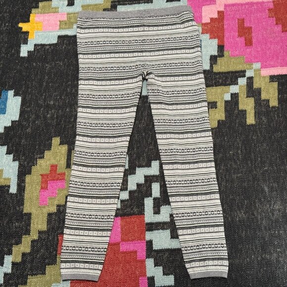 Mossimo Supply Co. Fair Isle Style Sweater Leggings, Grey Geometric, XL - Picture 2 of 10